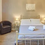 Casa Iris